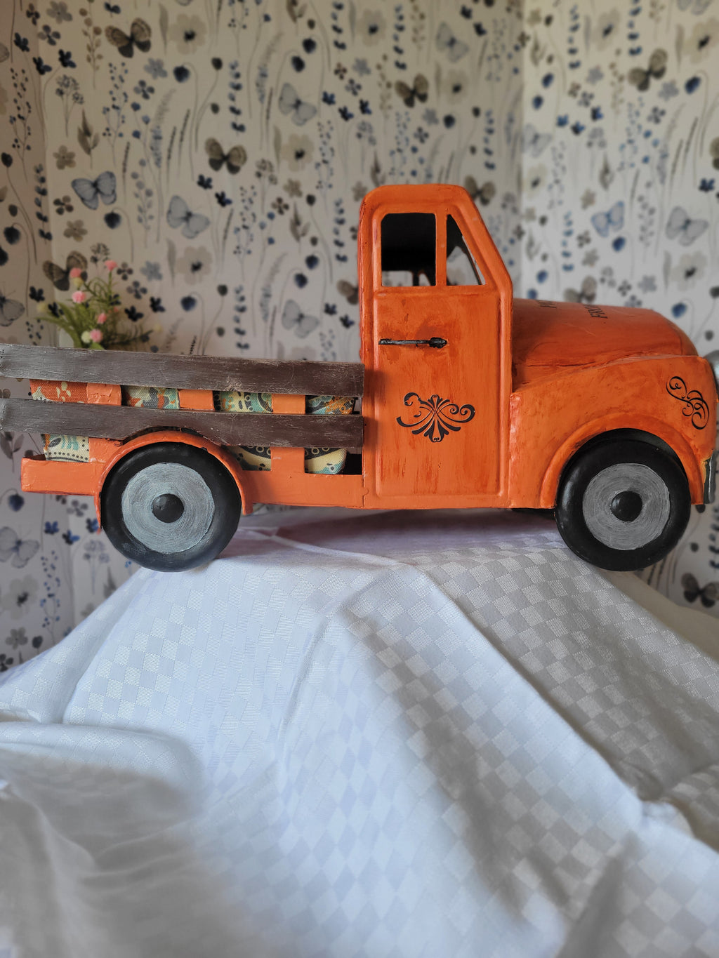 SOLD OUT Farm Truck w/Removable Fabric Box
