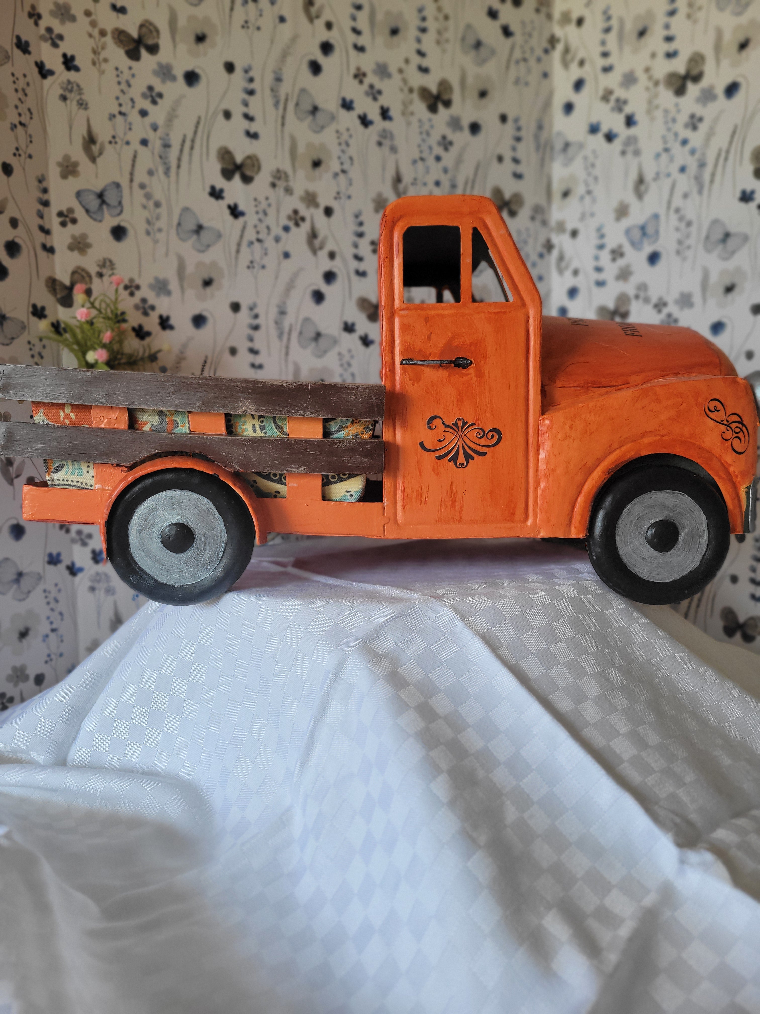 SOLD OUT Farm Truck w/Removable Fabric Box