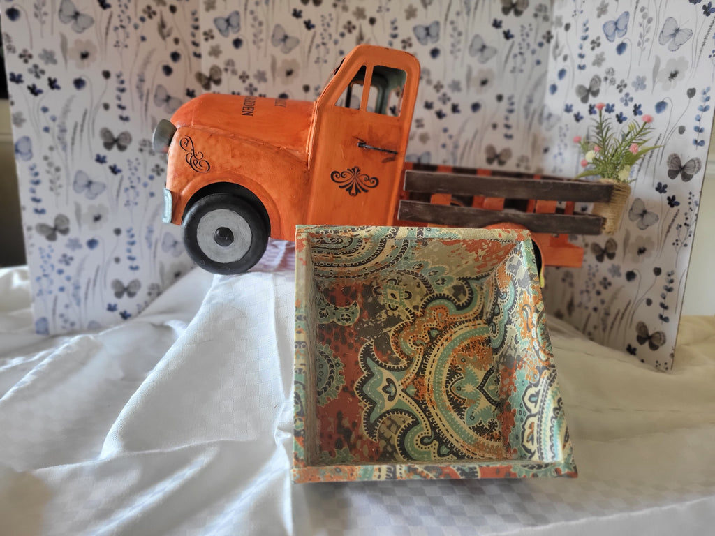 SOLD OUT Farm Truck w/Removable Fabric Box