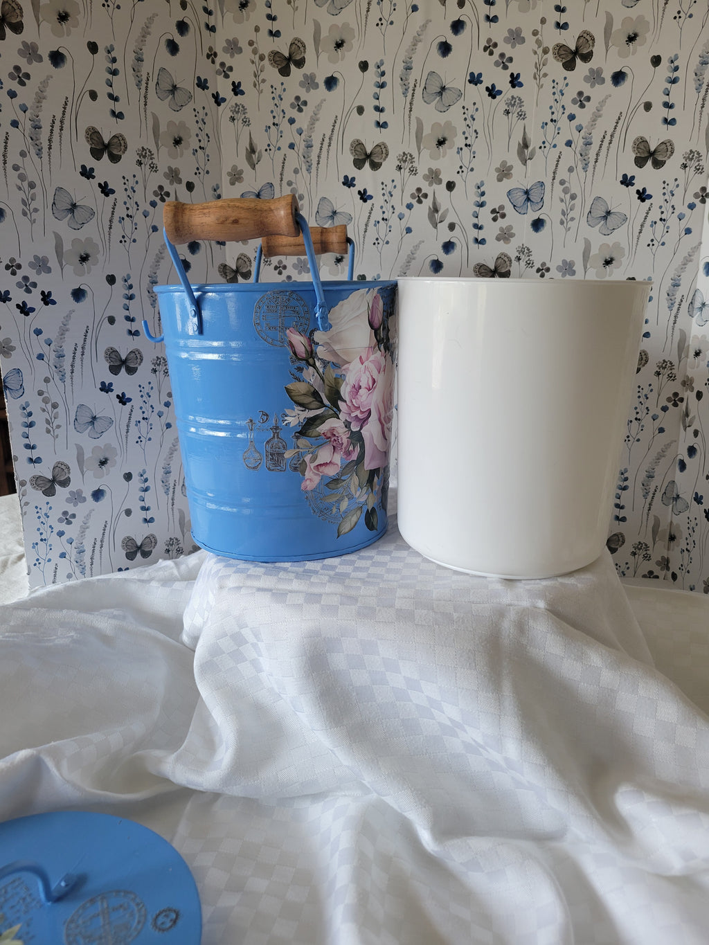 Vintage Ice Bucket